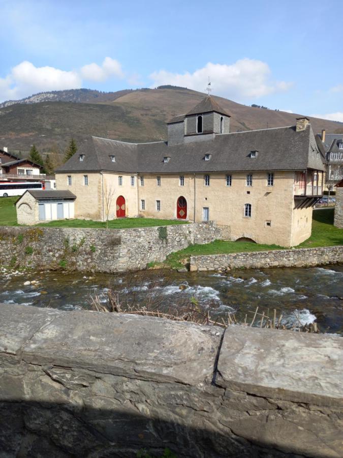 Appartement 2 A 4 Personnes Le Pyreneen A Arreau Carrefour Des Activites De Montagne 外观 照片